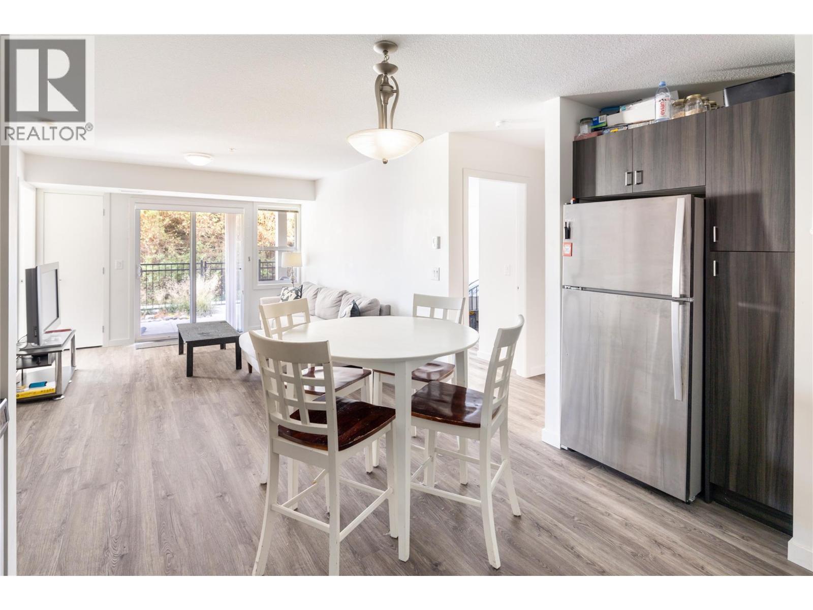 #107 655 Academy Way - 2