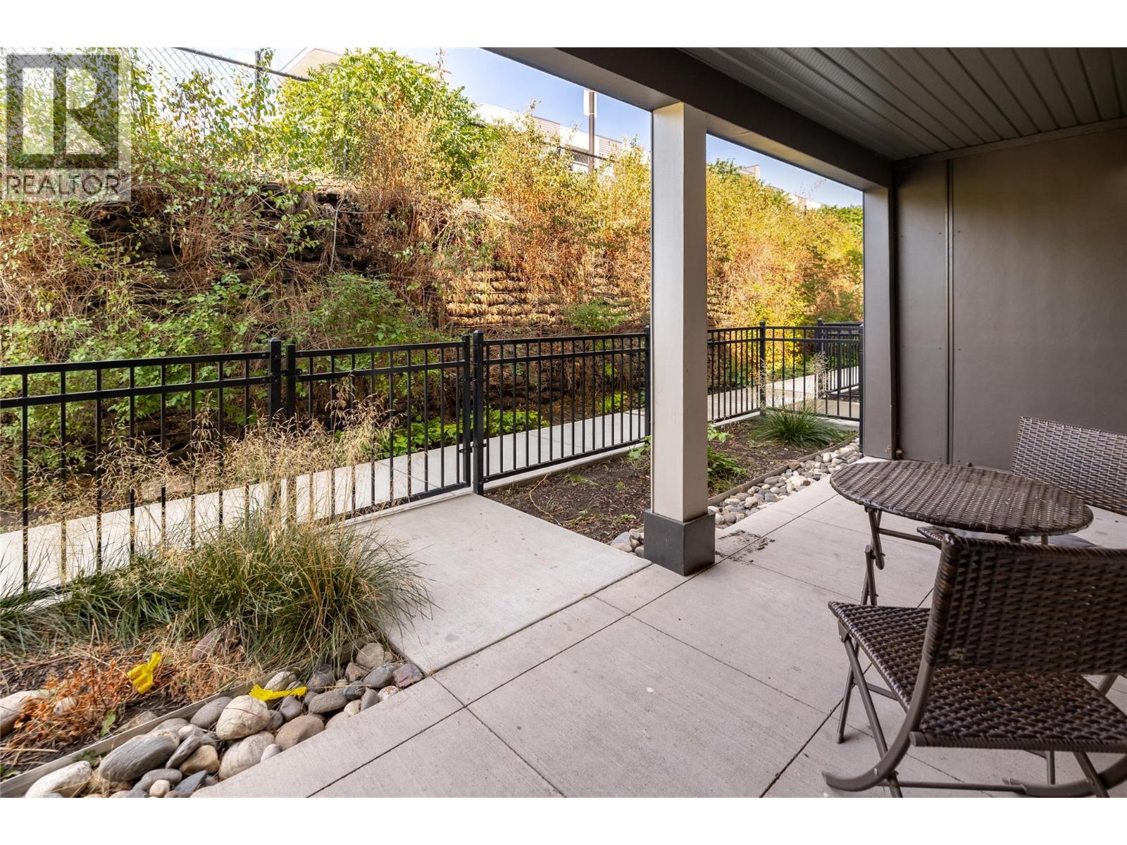 #107 655 Academy Way - 9