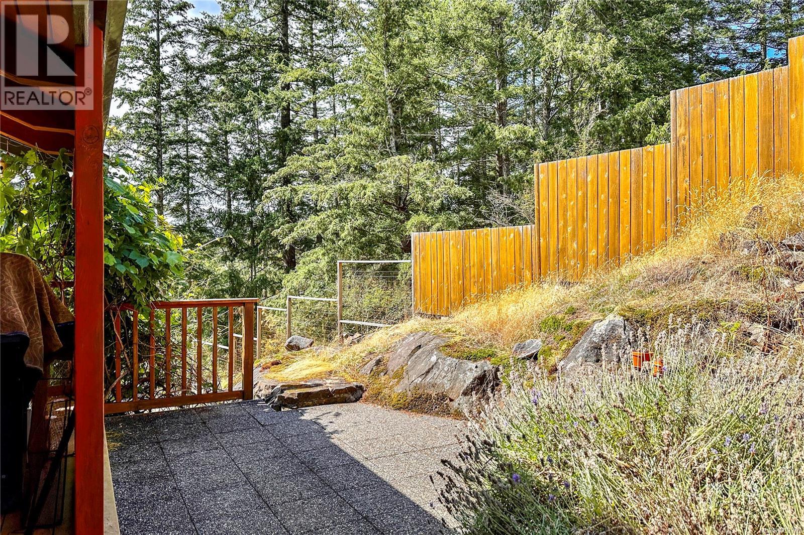 784 Cliffe Rd - 43