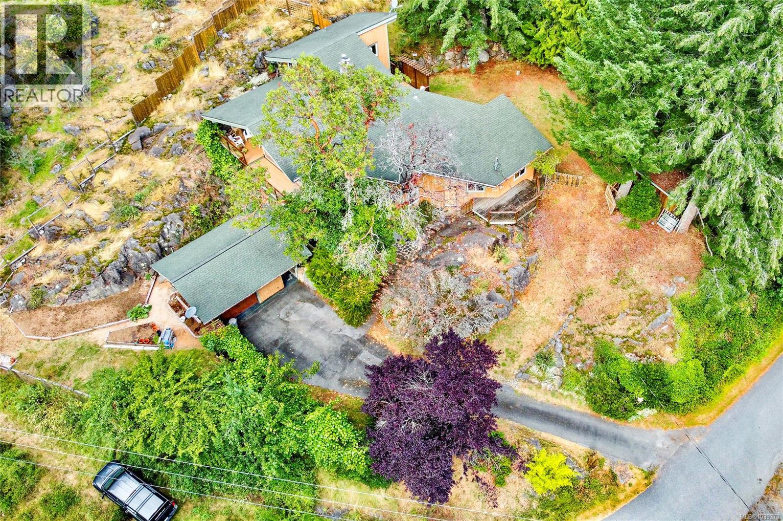 784 Cliffe Rd - 48