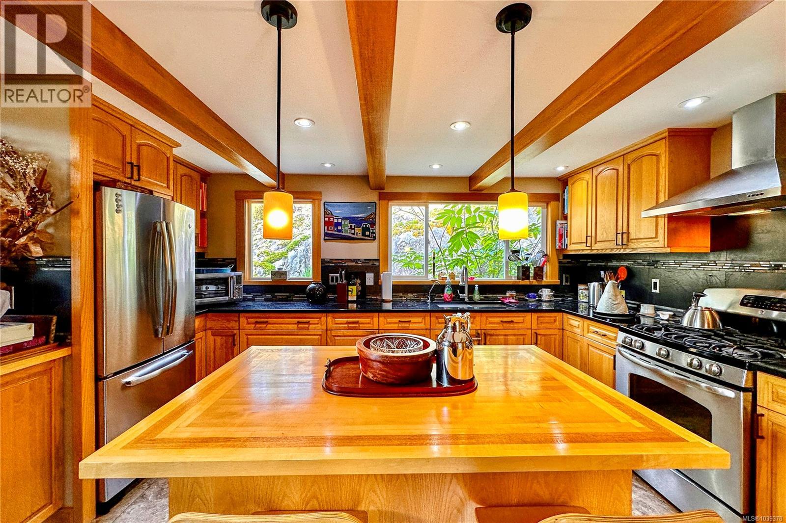 784 Cliffe Rd - 8