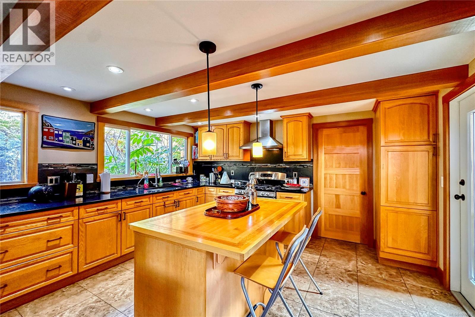 784 Cliffe Rd - 9