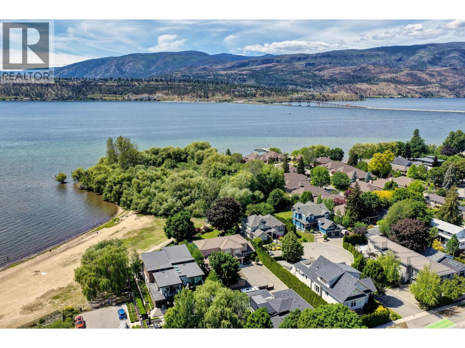 2420 Abbott Street, Kelowna