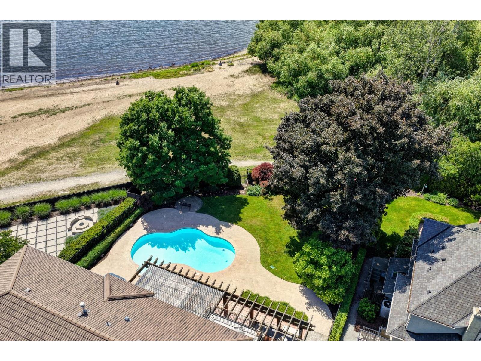 2420 Abbott Street, Kelowna