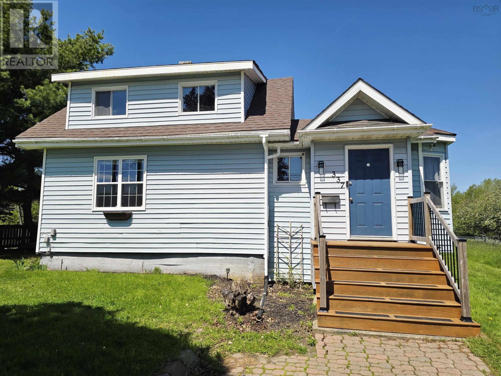 Property photo of 337 Tremont Street