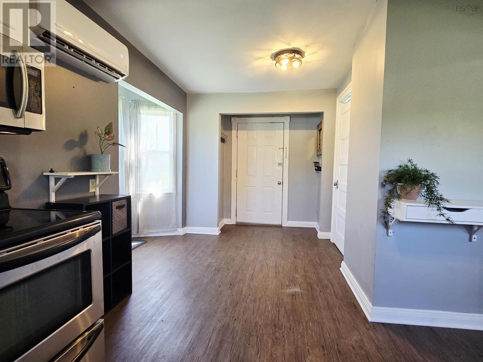 Property 21 of 39 of 337 Tremont Street