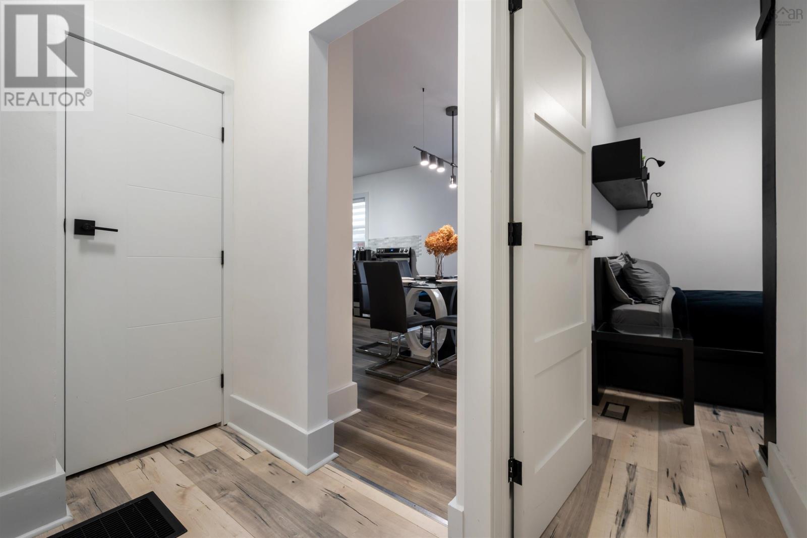 140 Maple Avenue - 20