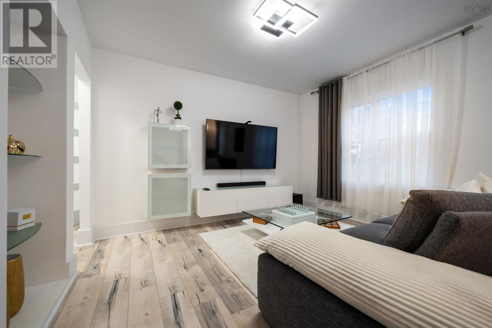 140 Maple Avenue - 7