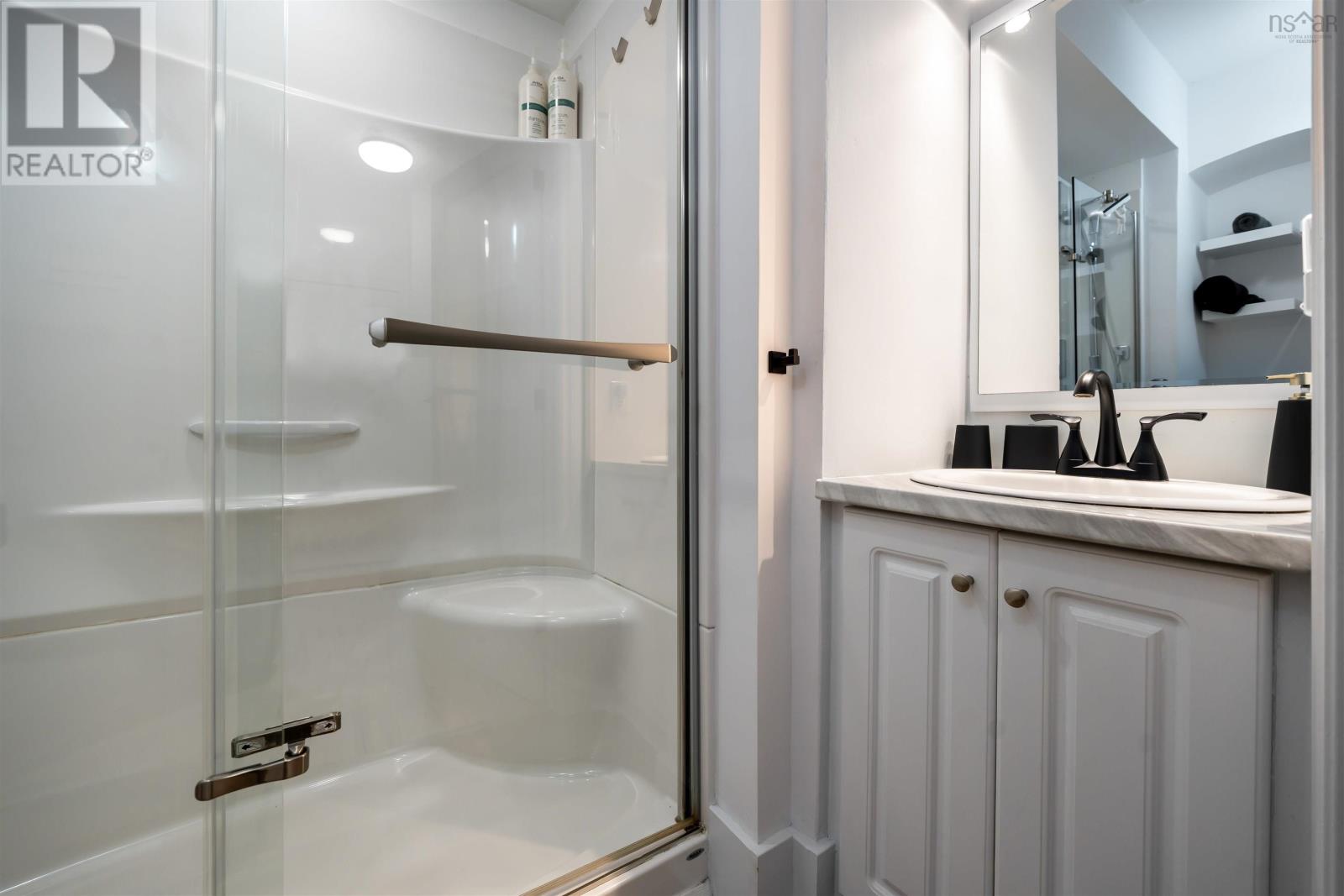 140 Maple Avenue - 21