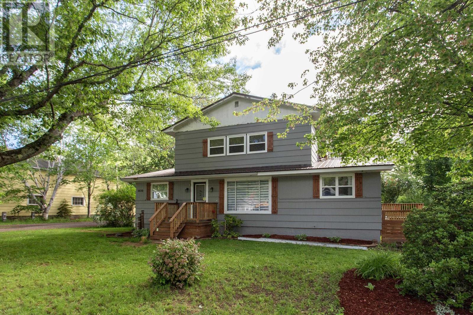1420 Park Road - 1
