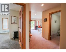 819 Silver Cove Drive, Silverton, BC V0G1S0 Photo 15