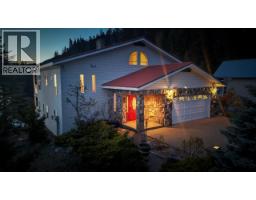 819 Silver Cove Drive, Silverton, BC V0G1S0 Photo 16