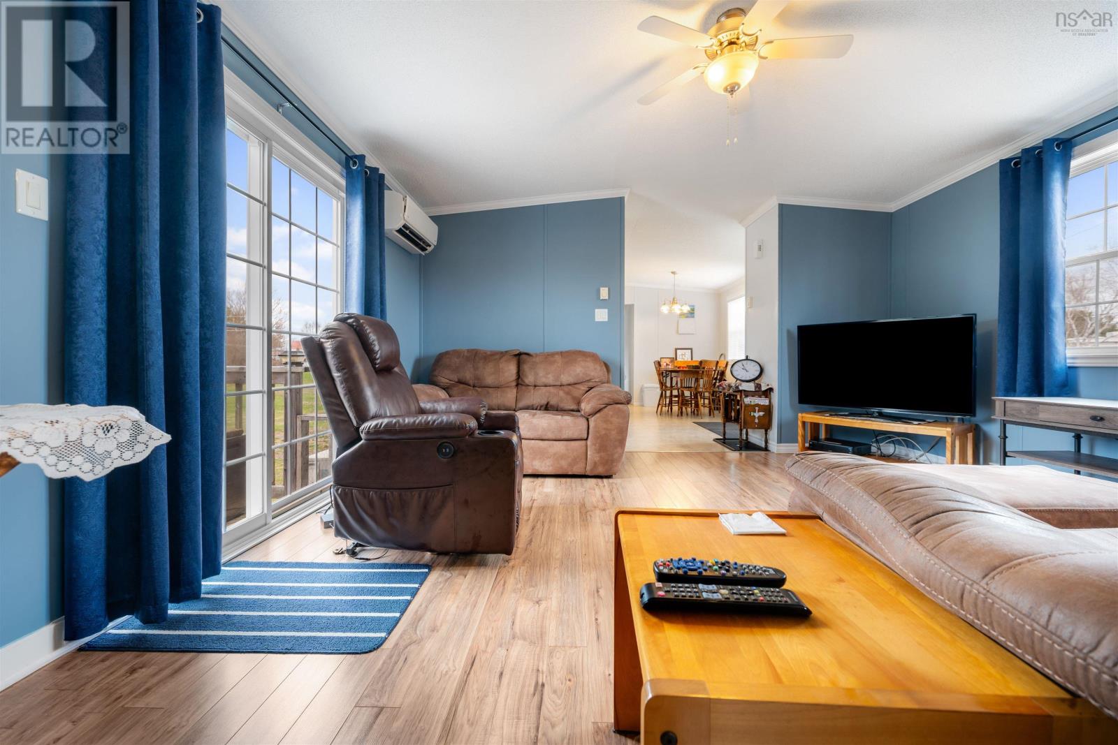 307 Willow Street - 37
