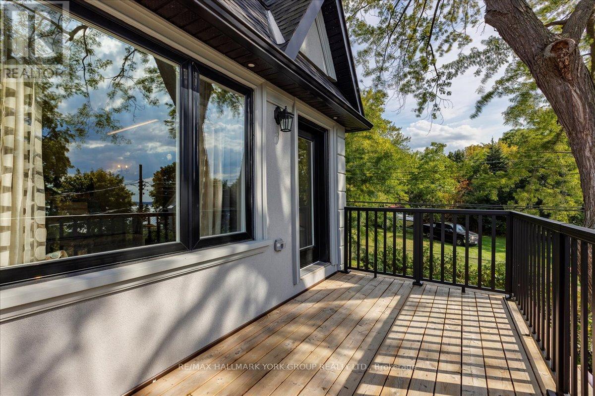 181 BOWLING GREEN ROAD - 33
