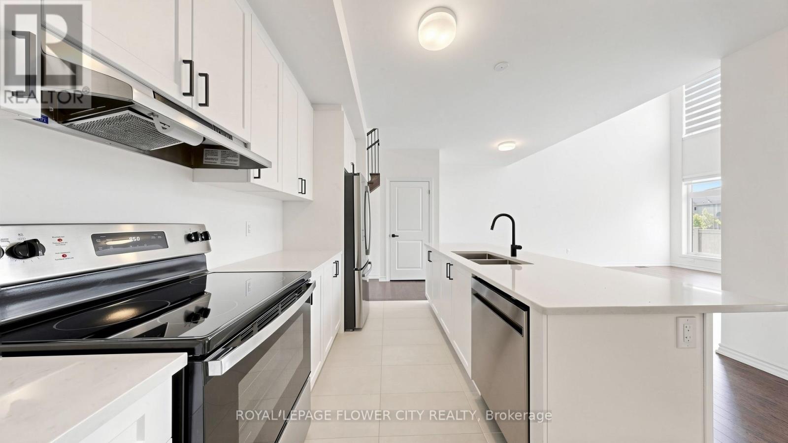 24 MAYAPPLE STREET - 11