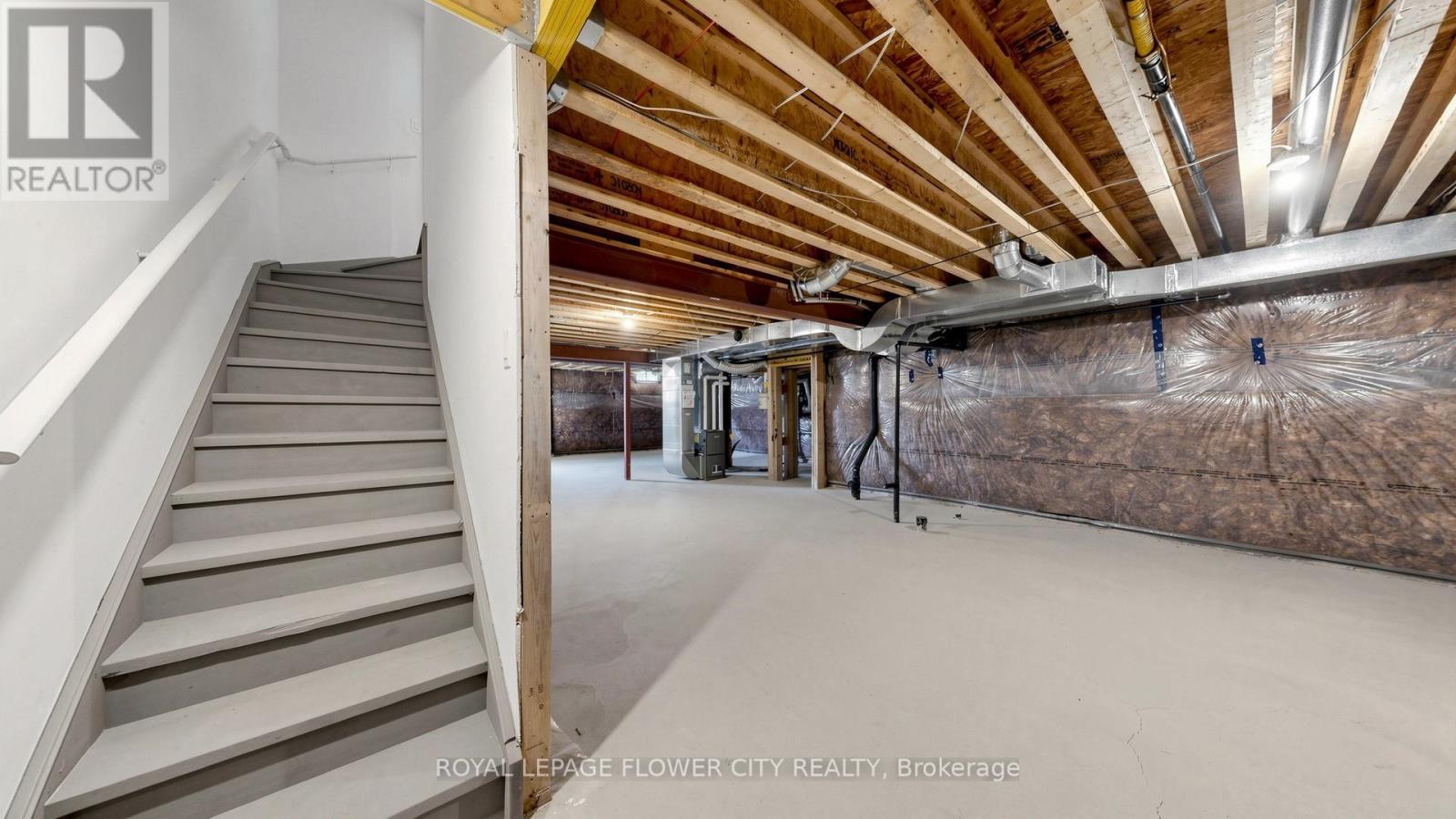 24 MAYAPPLE STREET - 41