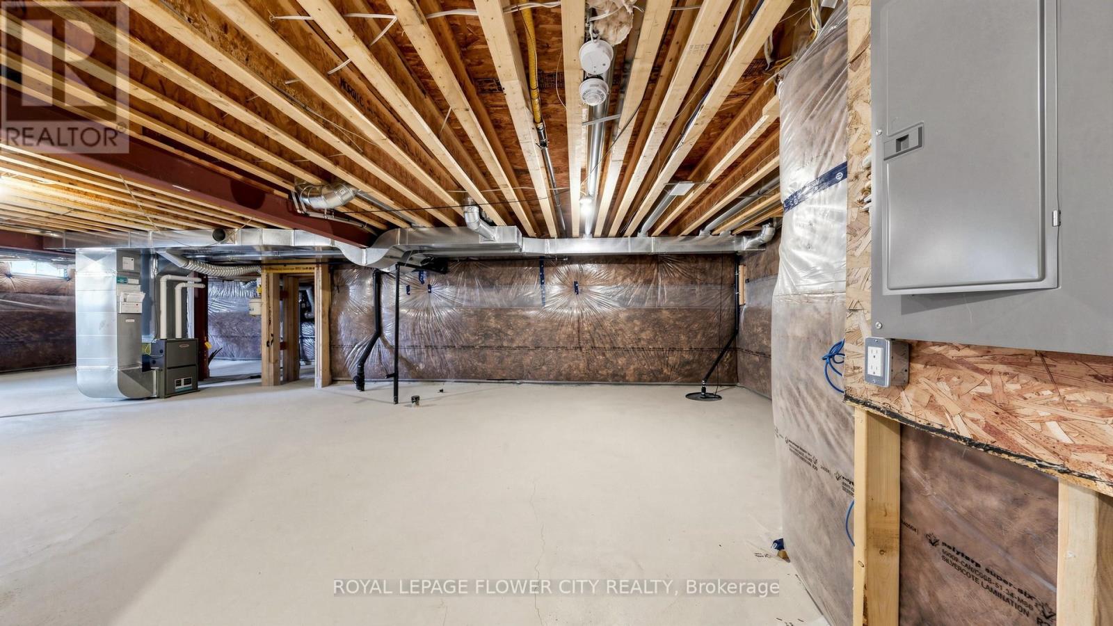 24 MAYAPPLE STREET - 42