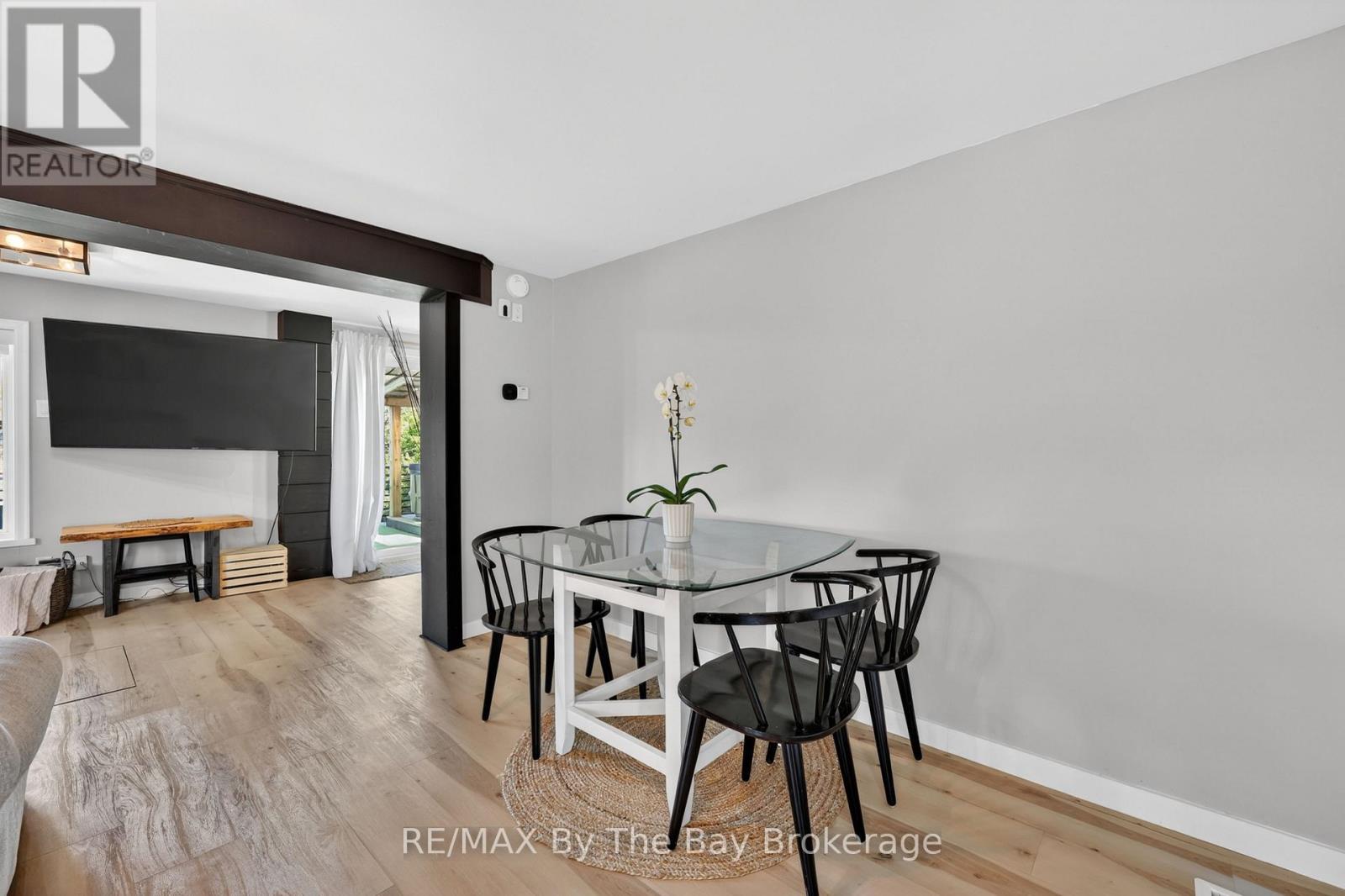 1416 RIVER ROAD W - 10