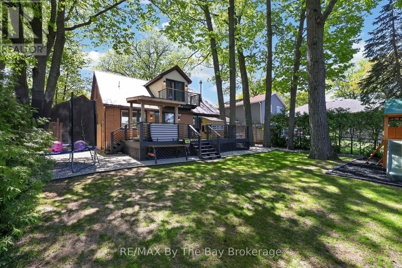 1416 RIVER ROAD W - 35
