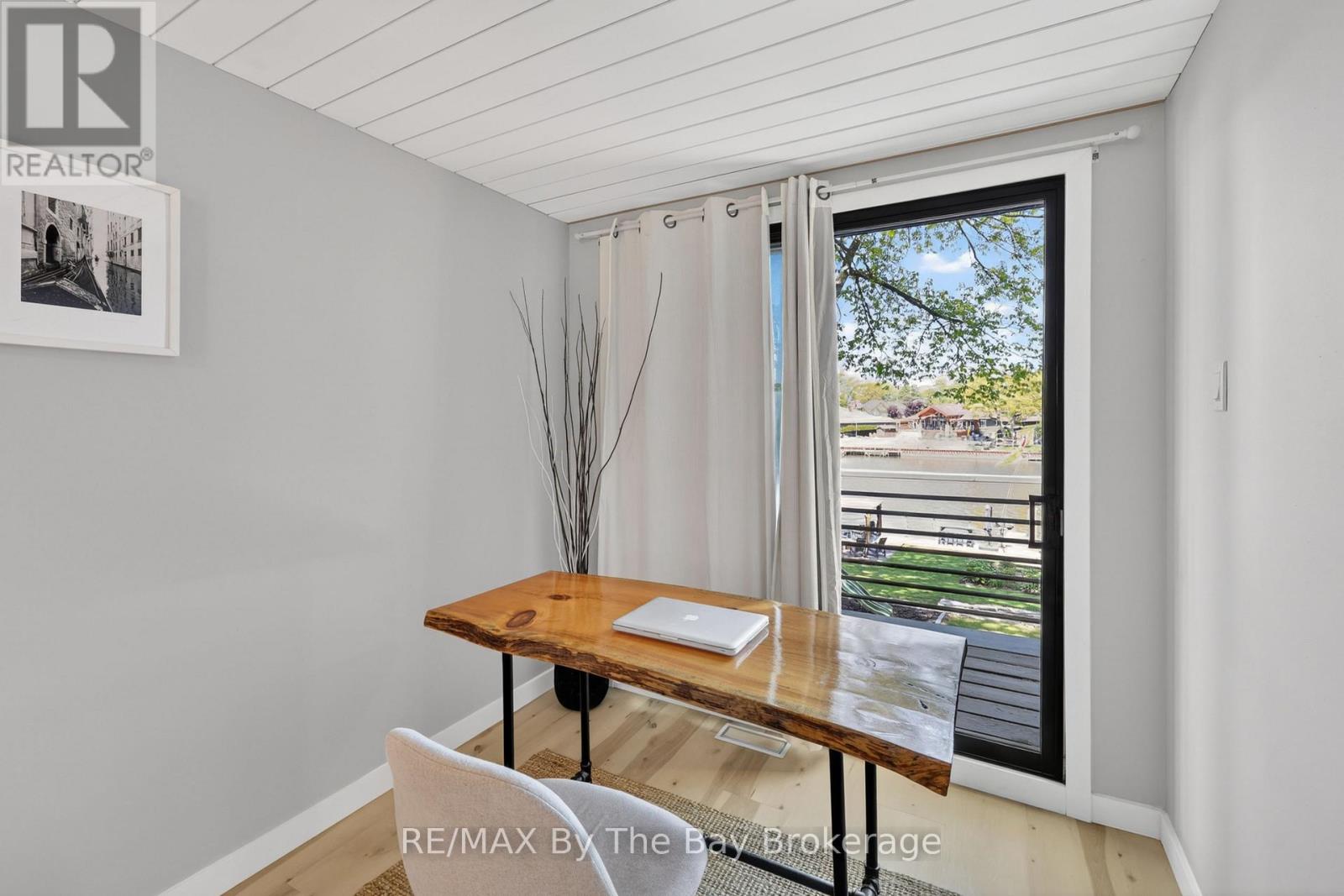 1416 RIVER ROAD W - 24
