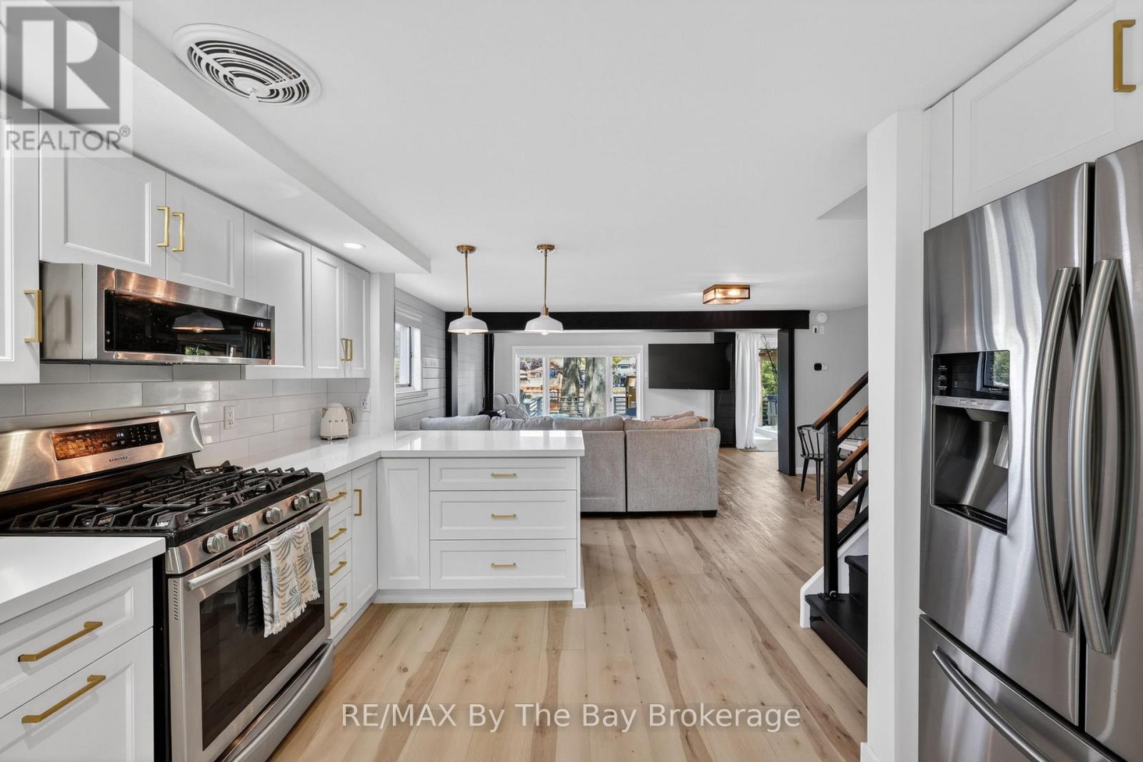 1416 RIVER ROAD W - 9