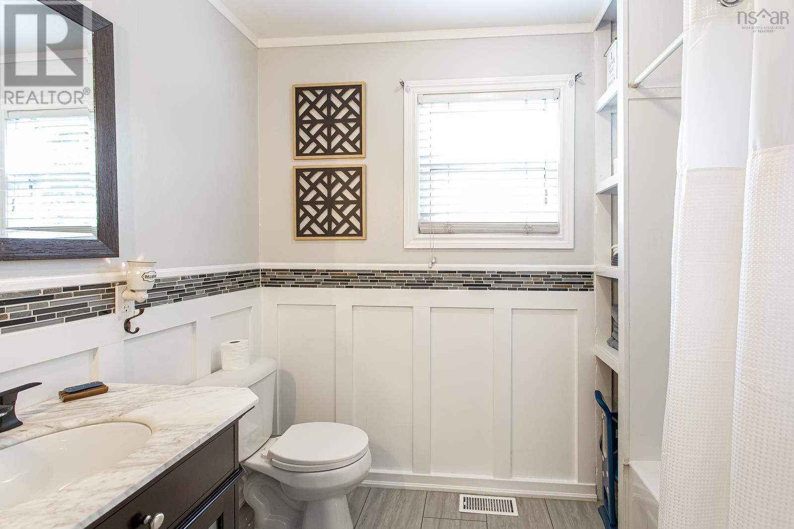 1420 Park Road - 25
