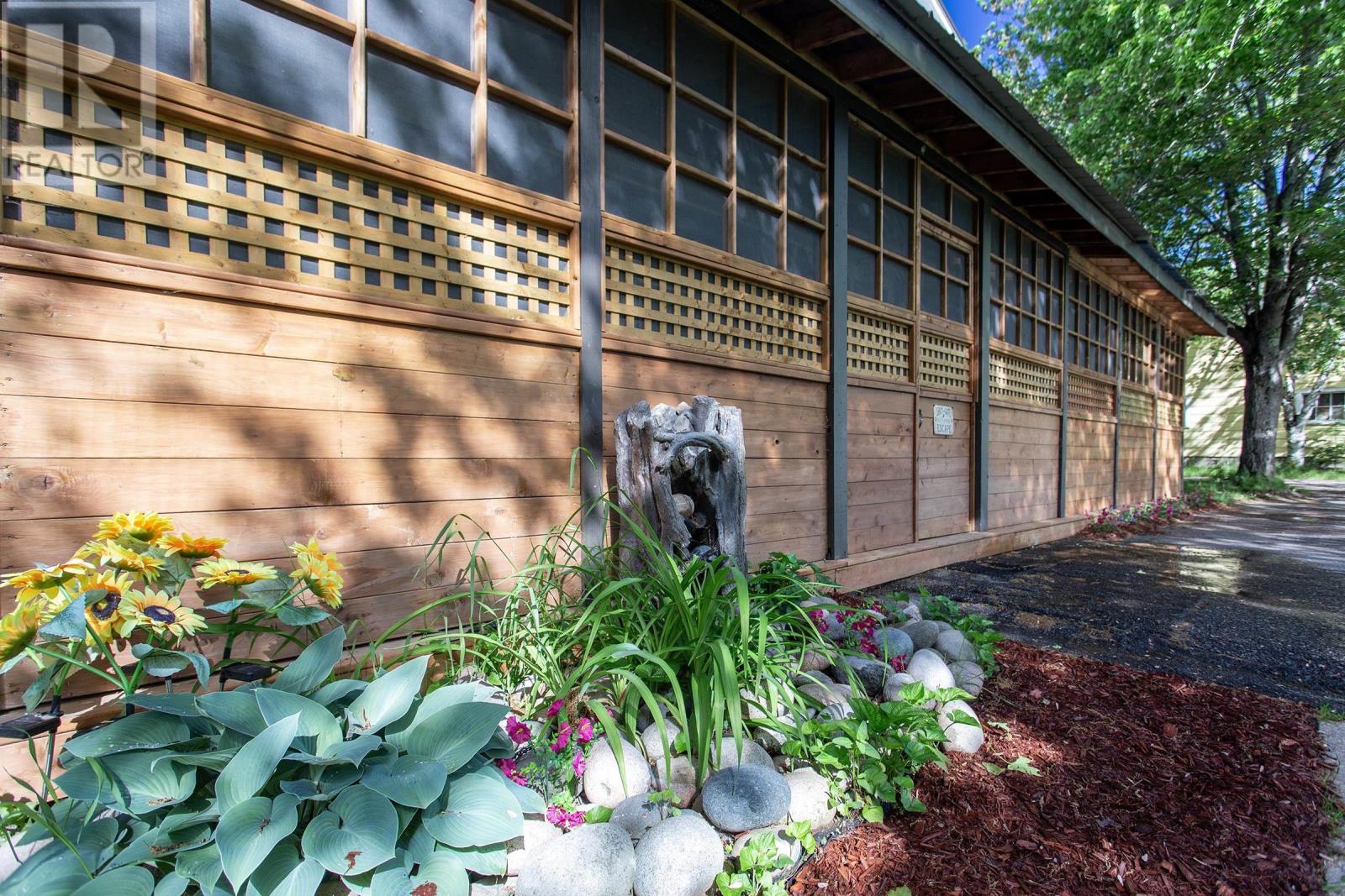 1420 Park Road - 8