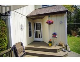 Laundry room - 2195 Highway 3, Barrington, NS B0W1E0 Photo 6