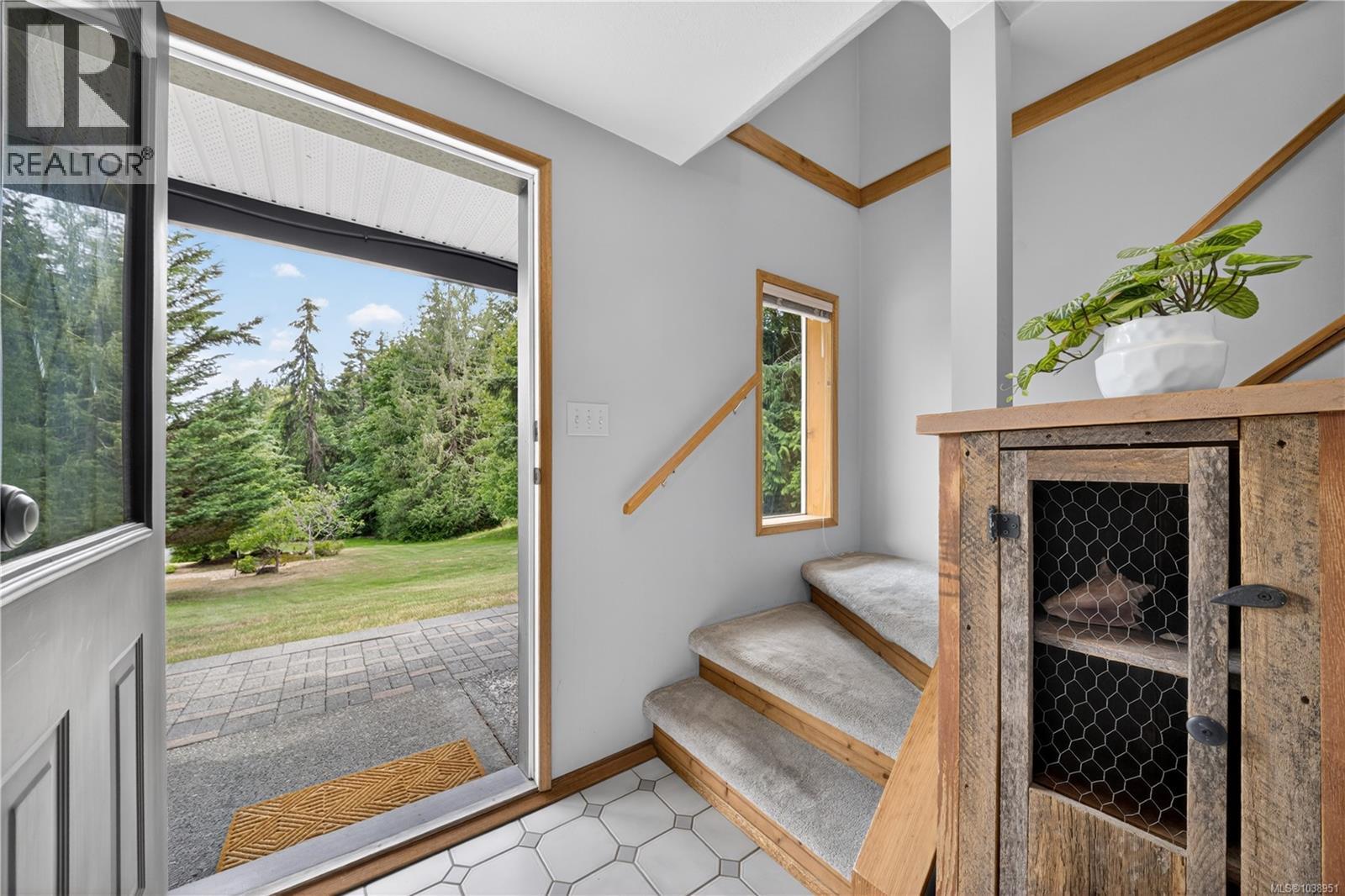 1751 Burnham Rd - 12