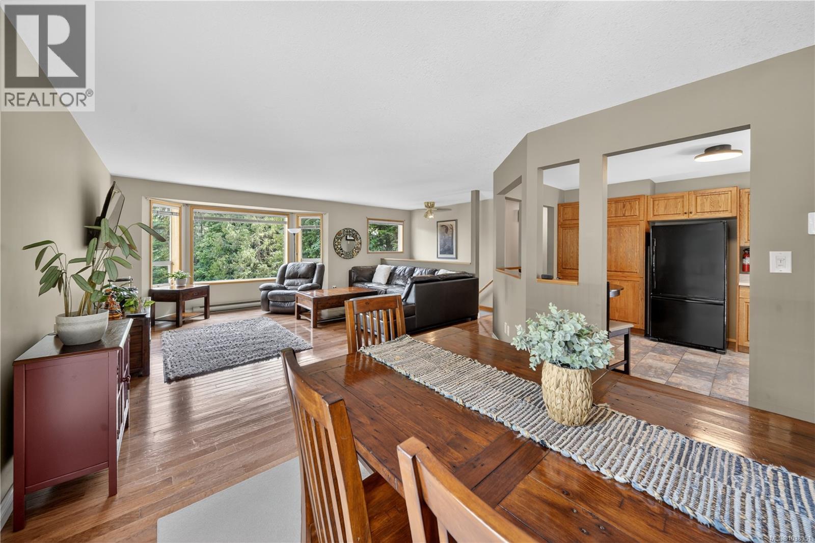 1751 Burnham Rd - 16