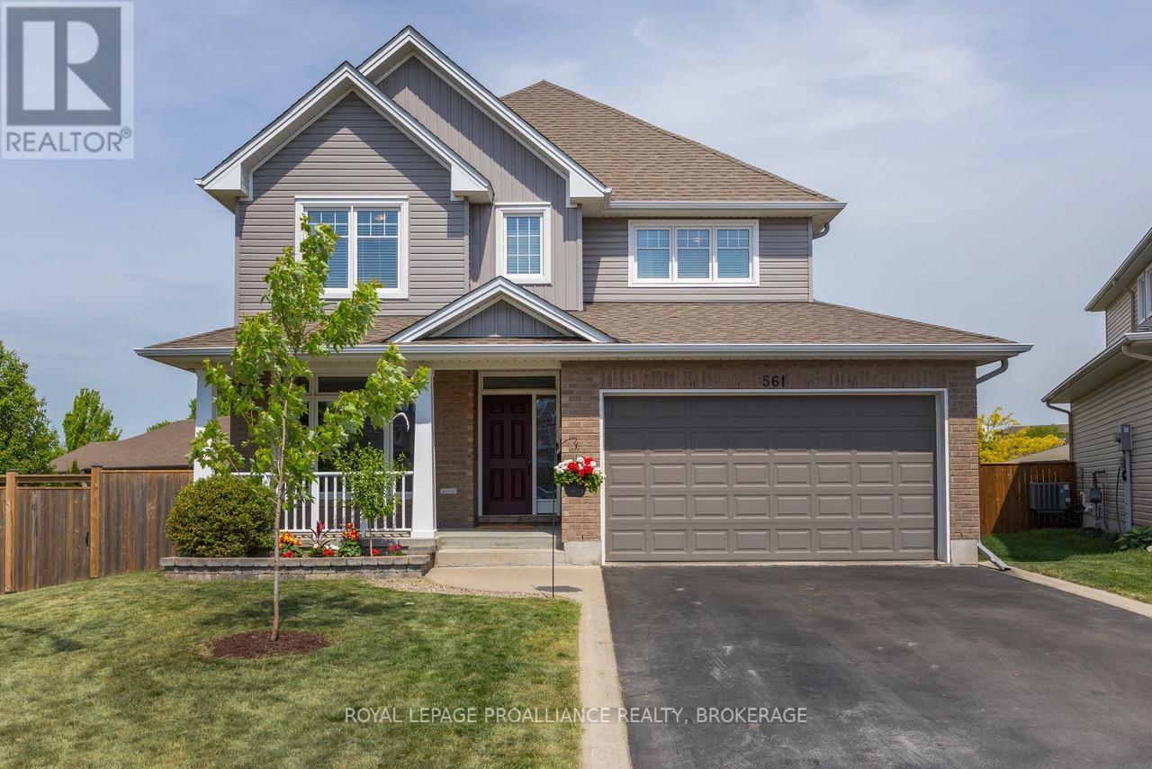 561 SAVANNAH COURT - 1