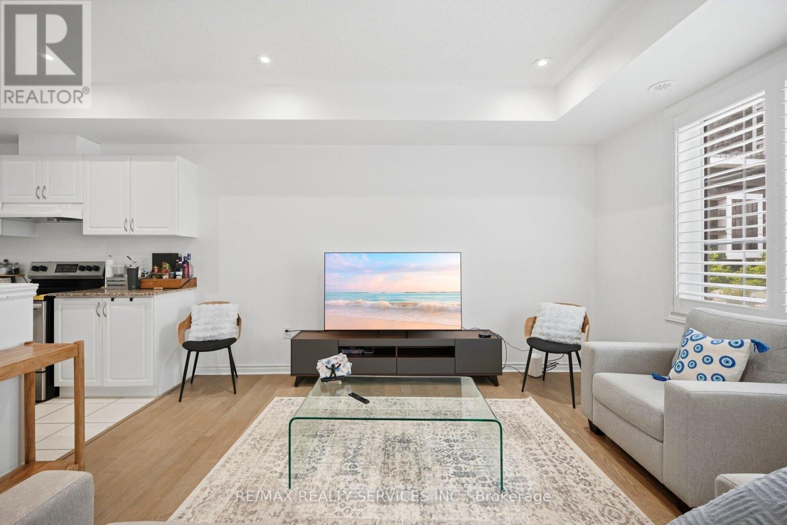 #48 65 ARMDALE ROAD - Image 15