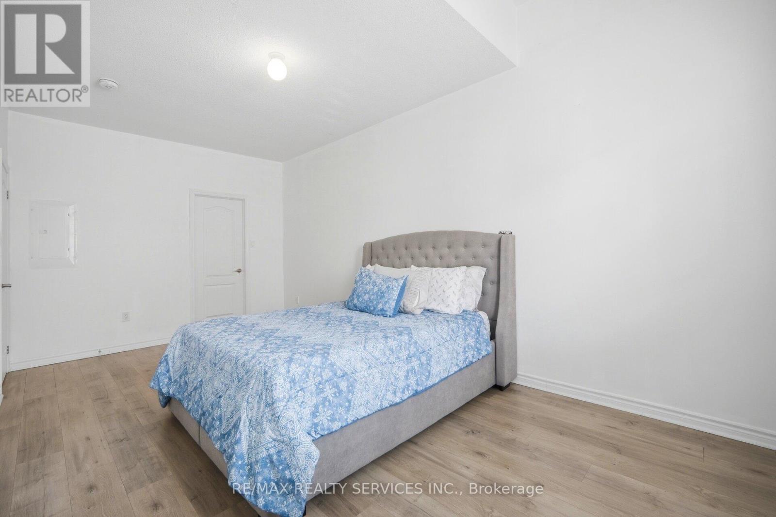 #48 65 ARMDALE ROAD - Image 22