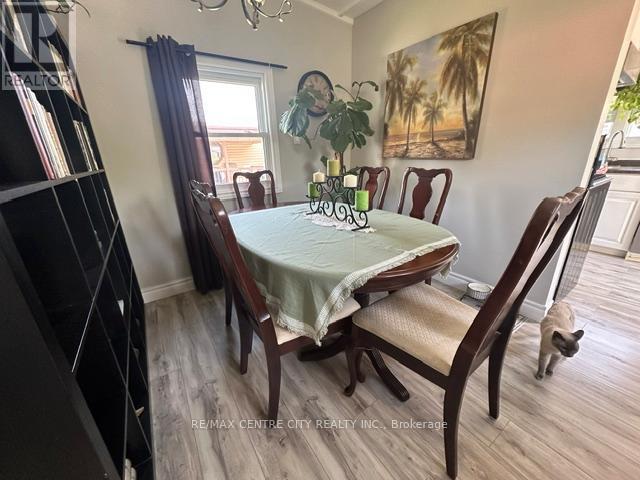 #41 2189 DUNDAS STREET E - 10