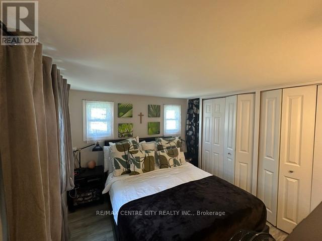 #41 2189 DUNDAS STREET E - 11