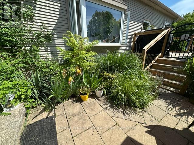 #41 2189 DUNDAS STREET E - 29