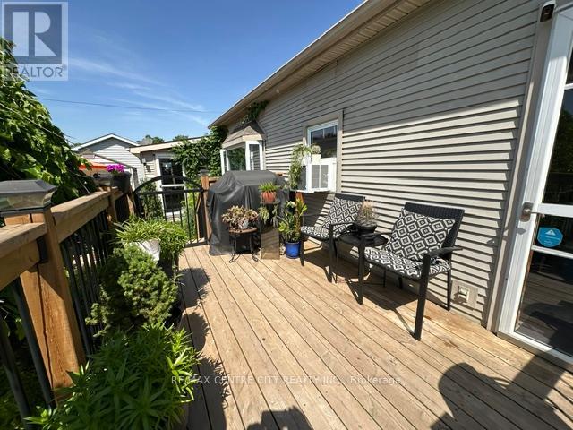 #41 2189 DUNDAS STREET E - 34