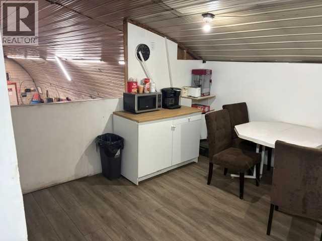 3908 42 Avenue - photo 5