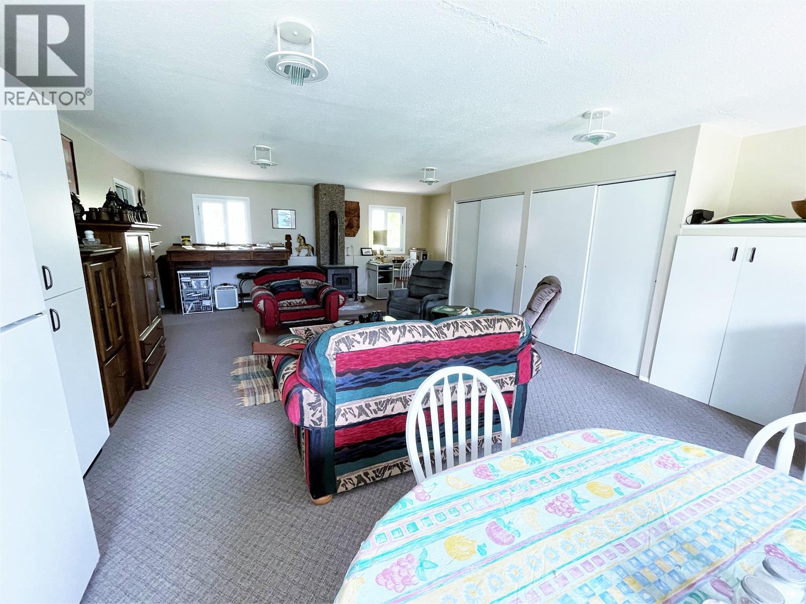 110 Russell Road - 29