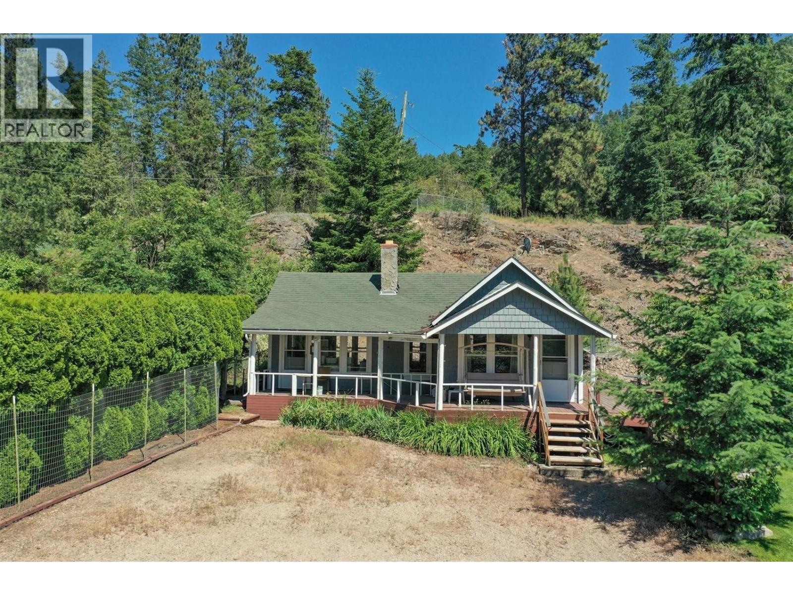 110 Russell Road - 35