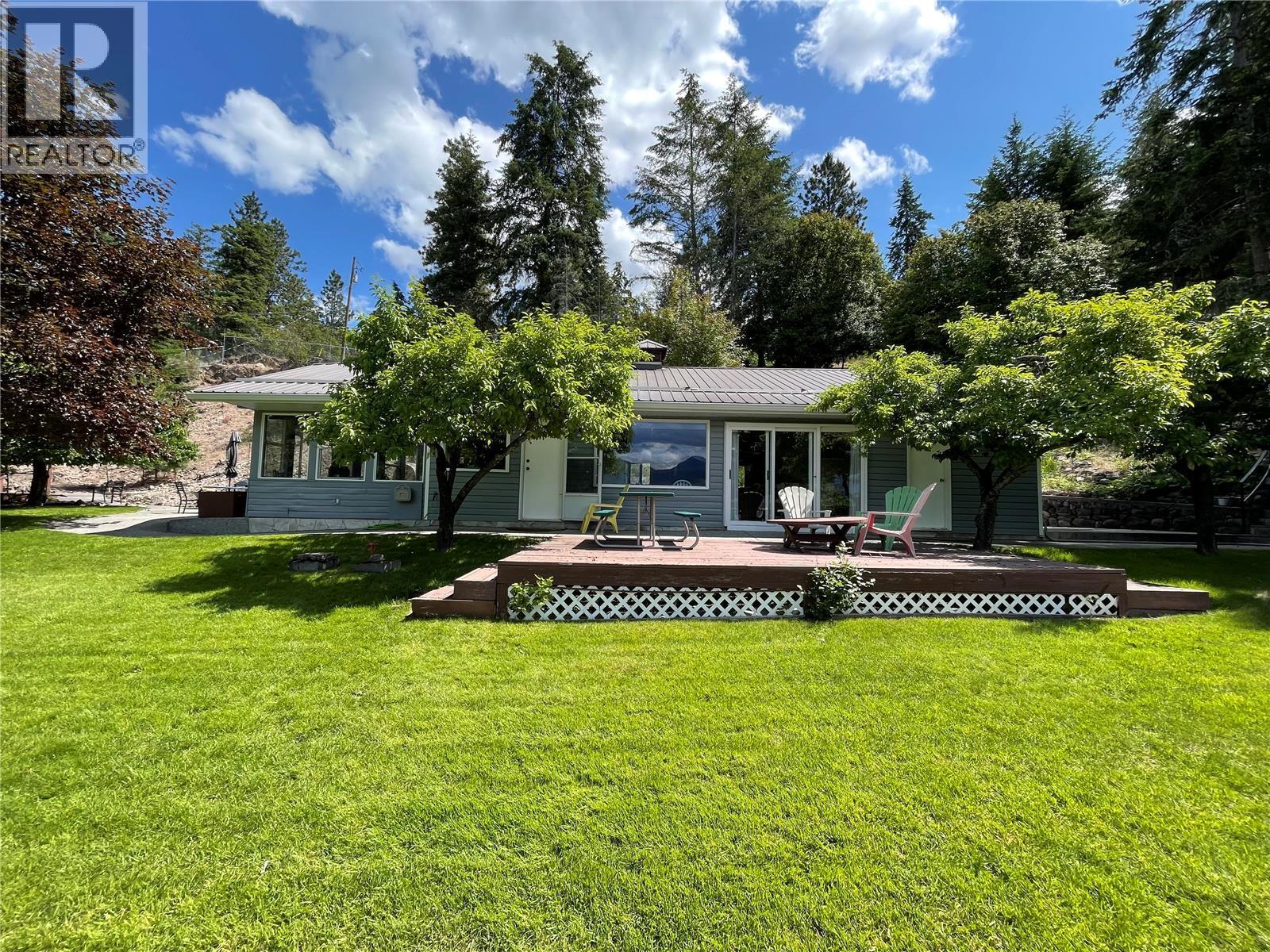 110 Russell Road - 24