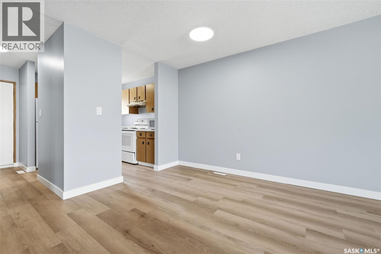 6463 Rochdale BOULEVARD — photo 14