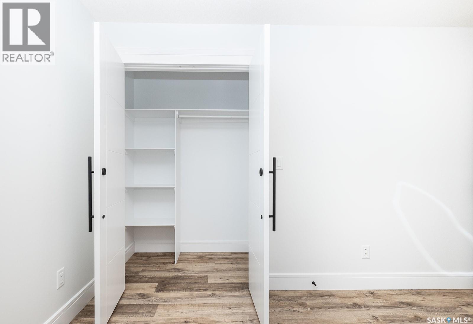 #1003 Osler STREET - 19