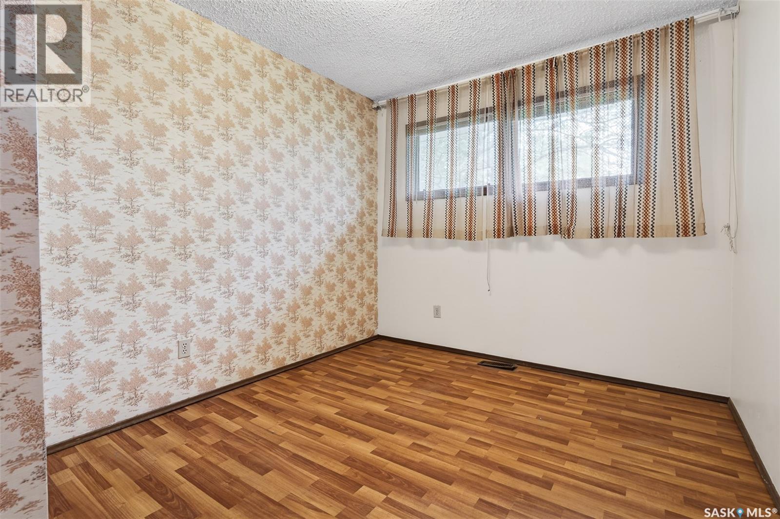 1373 Prince CRESCENT - 19