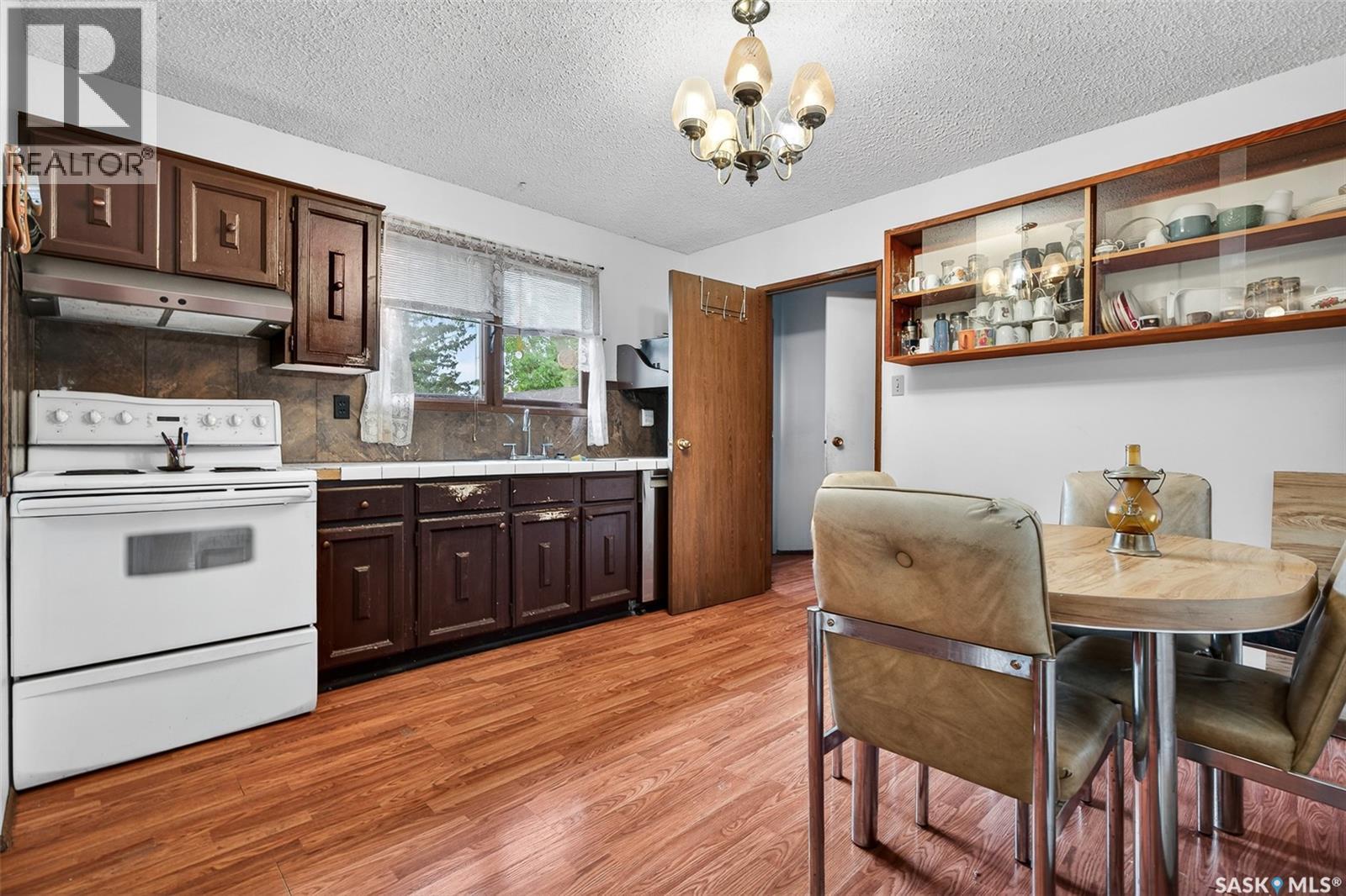 1373 Prince CRESCENT - 9