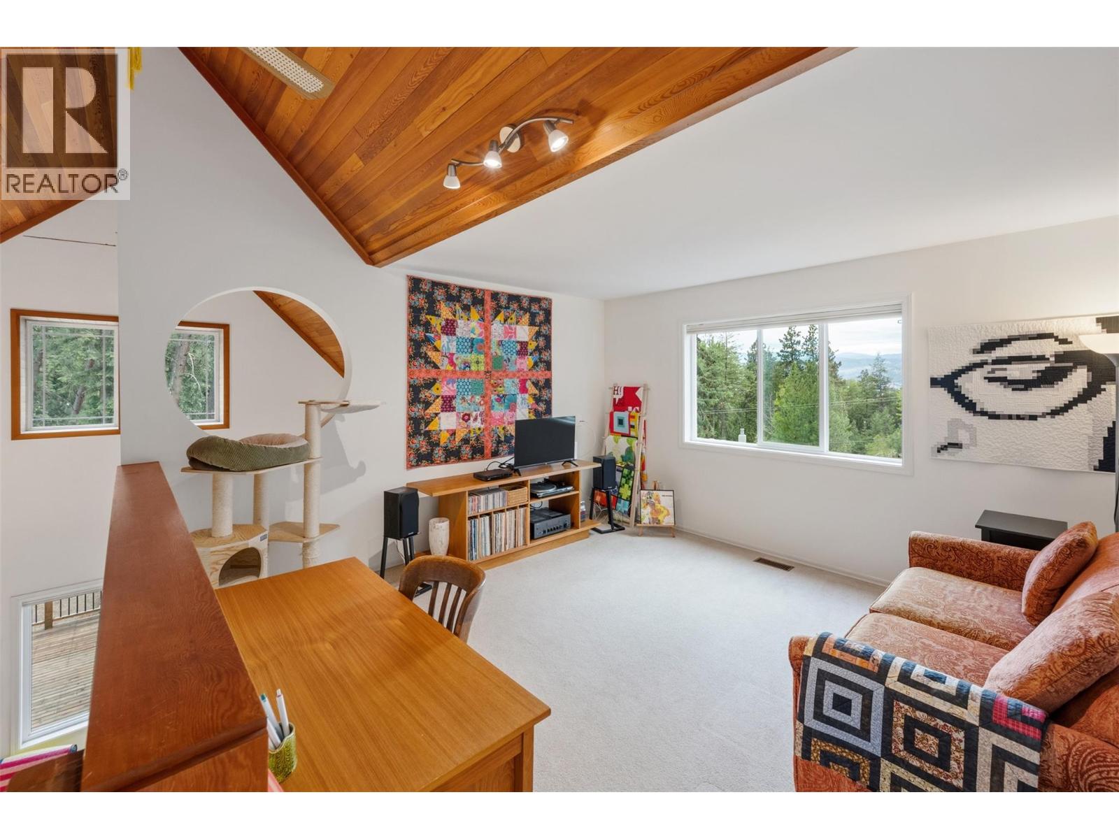 3070 Debeck Road, Naramata