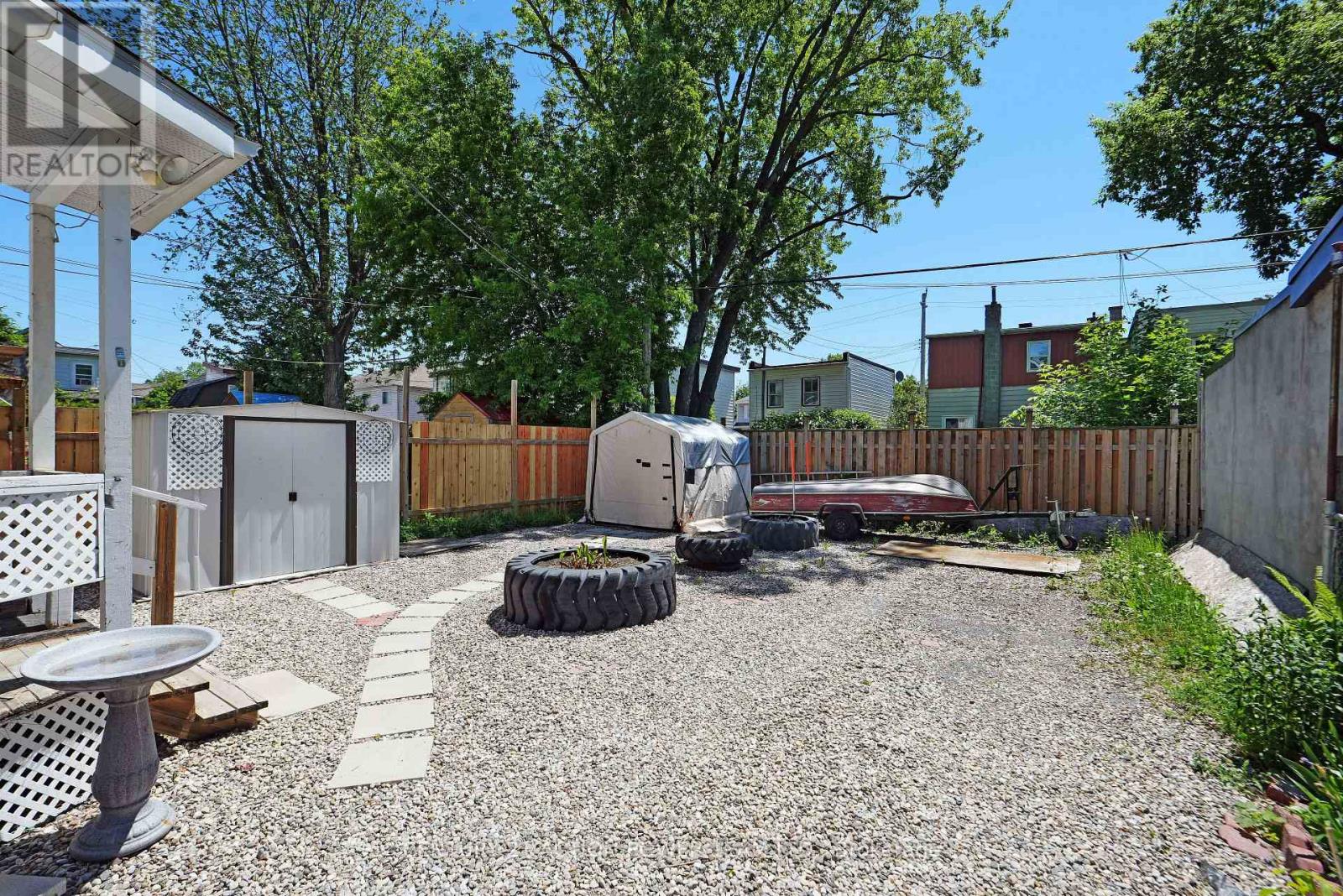 222 MONTFORT STREET - 21