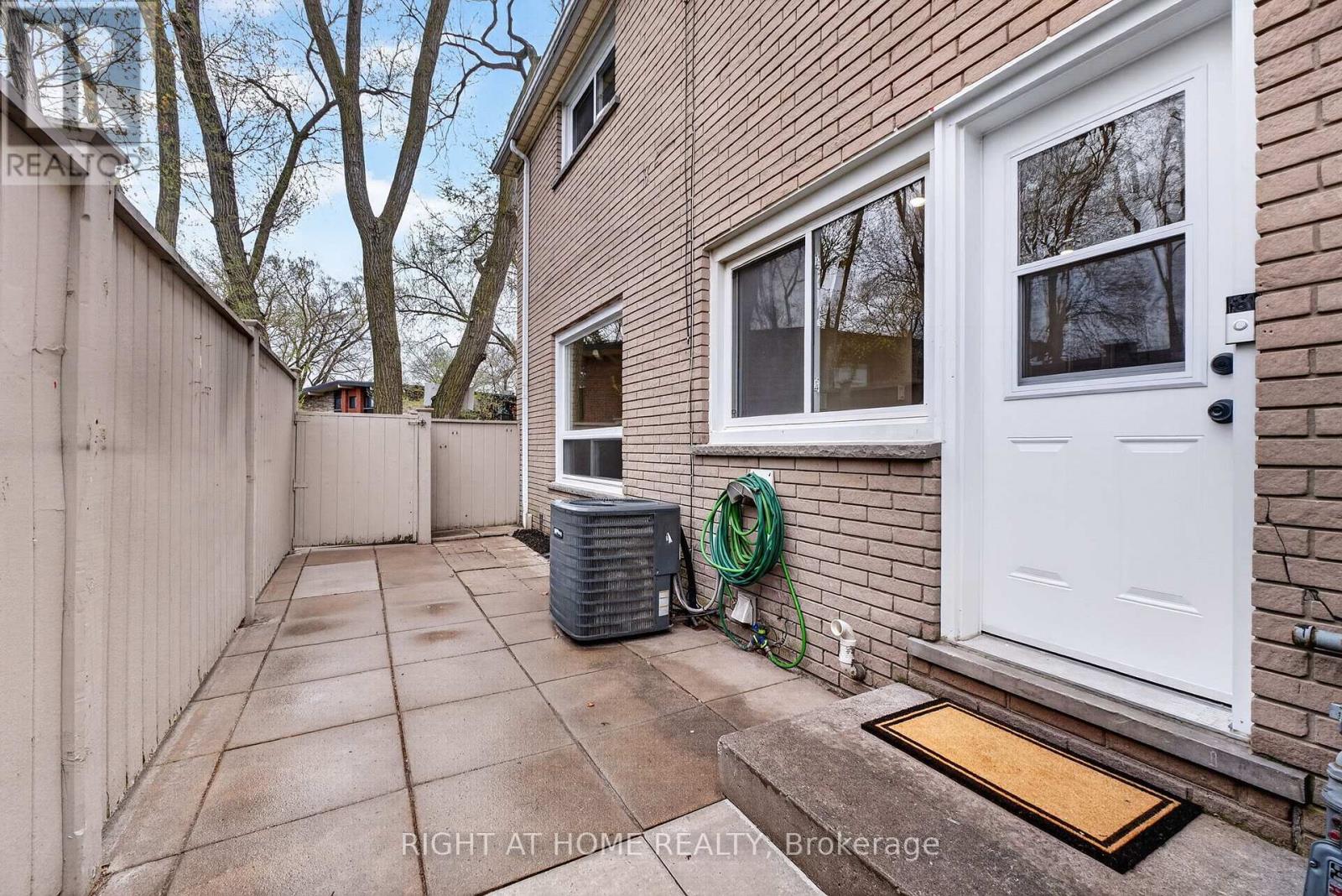 65 WOODMAN DRIVE S - 41
