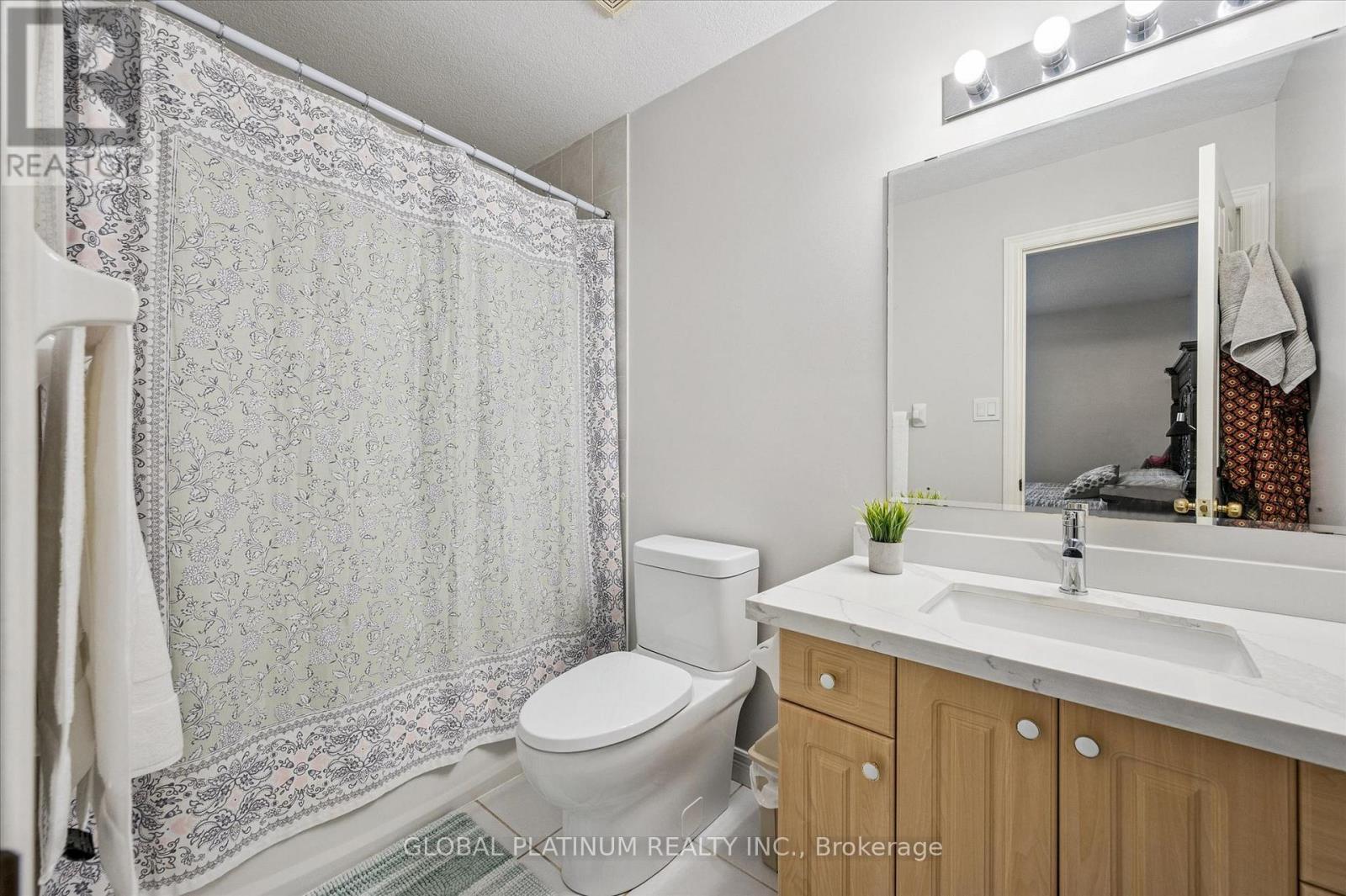 244 DOON SOUTH DRIVE - 20