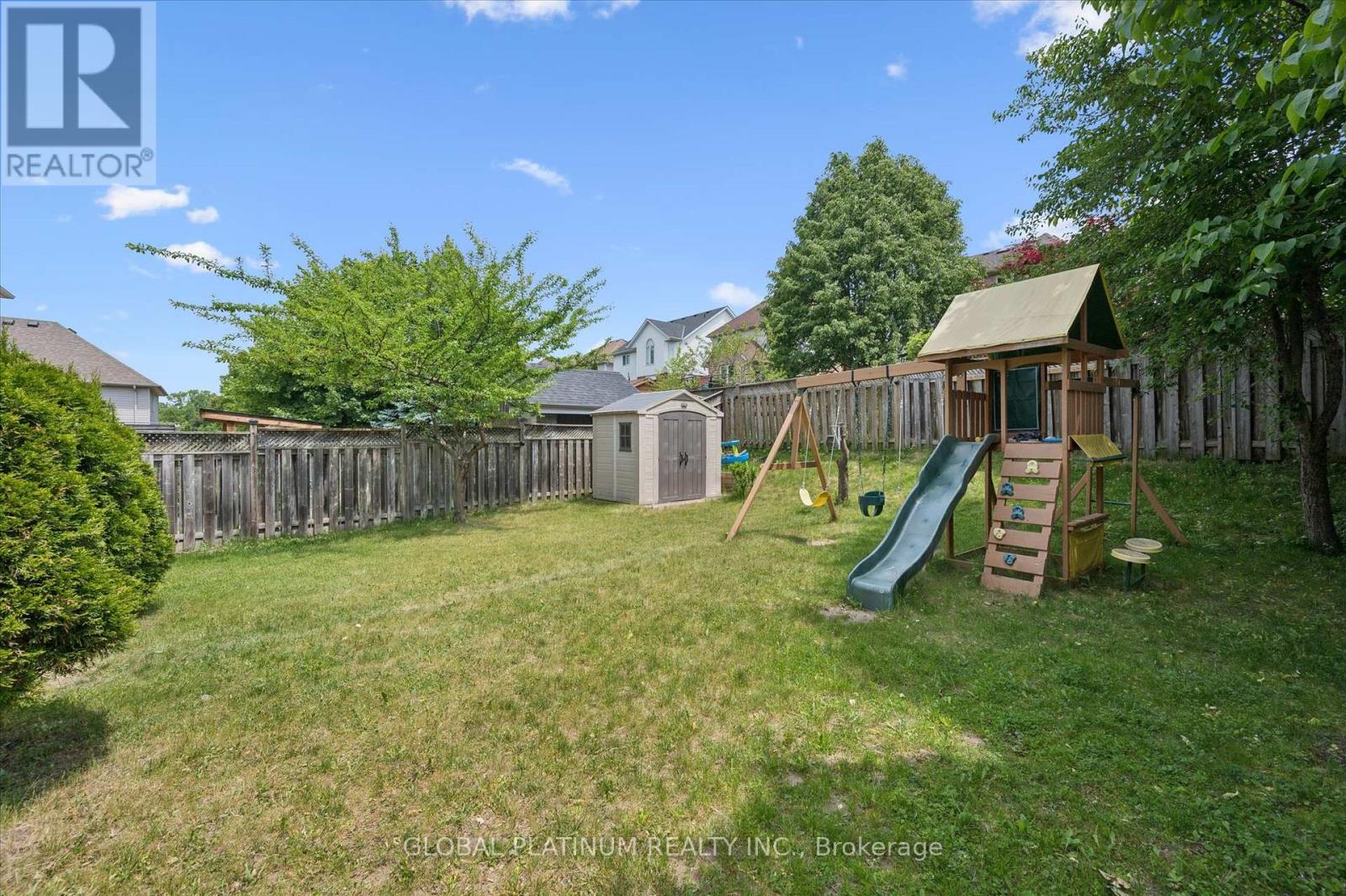 244 DOON SOUTH DRIVE - 31